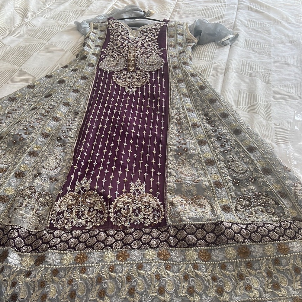 Kameez Salwar / Party Wear / Chiffon . Can Be Worn At Any Occasion View 2